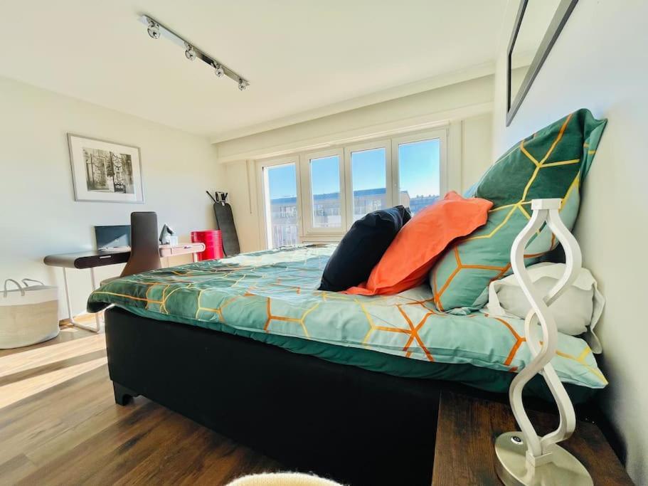 Big Penthouse 2 Bedrooms In Center With Parking And Largeterrace-41 Luxembourg Eksteriør bilde